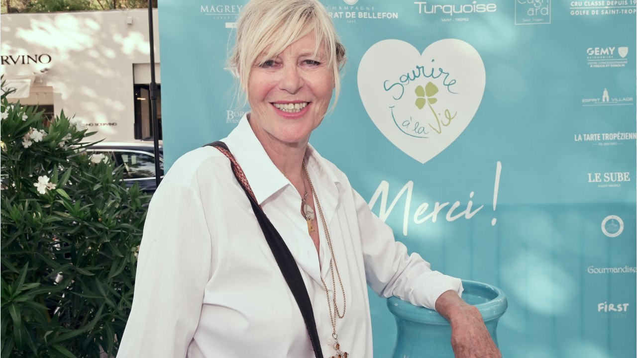 Voici - Chantal Ladesou : ce nouveau projet étonnant qu’elle va débuter avec sa fille Clémence