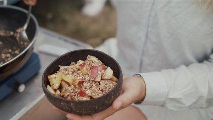 What Happens to Your Body When You Eat Granola Every Day