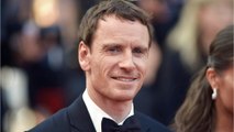 Voici - Michael Fassbender : l'acteur perd le contrôle de sa voiture et percute un mur aux 24h du Mans