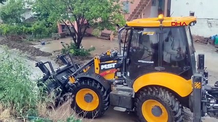 Kayseri'de Sağanak Yağış Ev ve Caddeleri Su Bastı