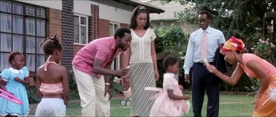 Hôtel Rwanda Bande-annonce (IT)