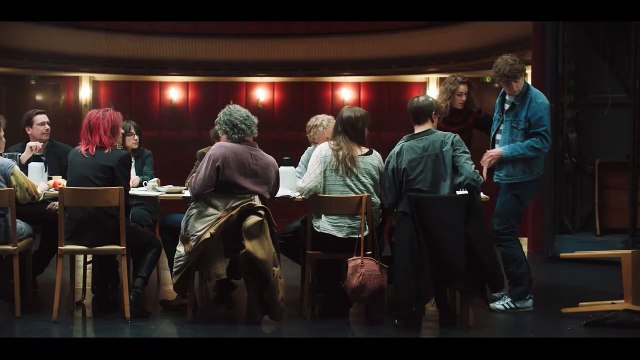 Moscou aller simple ! Bande-annonce (DE)