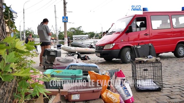 Kherson: diminuisce l'acqua, aumentano i timori di malattie. Al via l'indagine sul crollo della diga