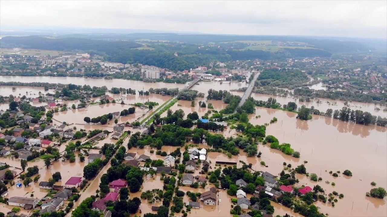 5 Shocking Natural Disasters Caught On Camera