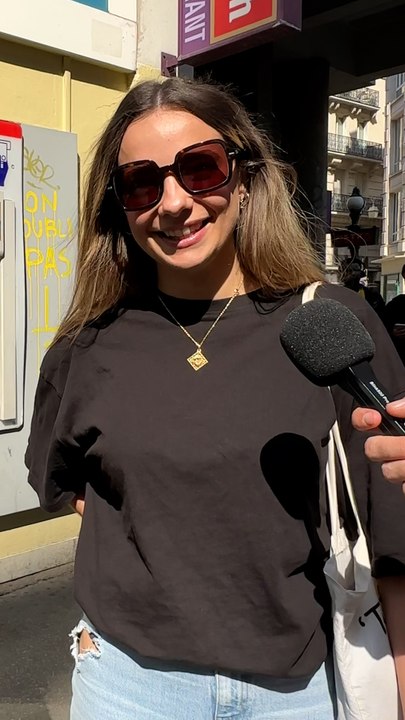 A la Rue : Est-ce que vous avez des croyances chelou ?