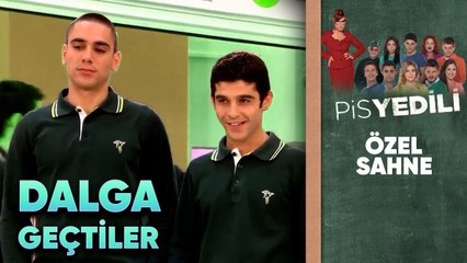 Pis Yedili, Tikilerle Dalga Geçti! | Pis Yedili 9. Bölüm
