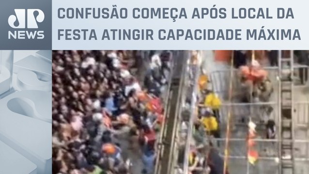 Multidão derruba grades de proteção e invade Parque do Povo após fechamento de portões