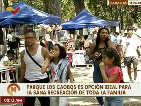 Caraqueños disfrutan de los espacios que se ofrecen en el Parque Los Caobos los fines de semana.