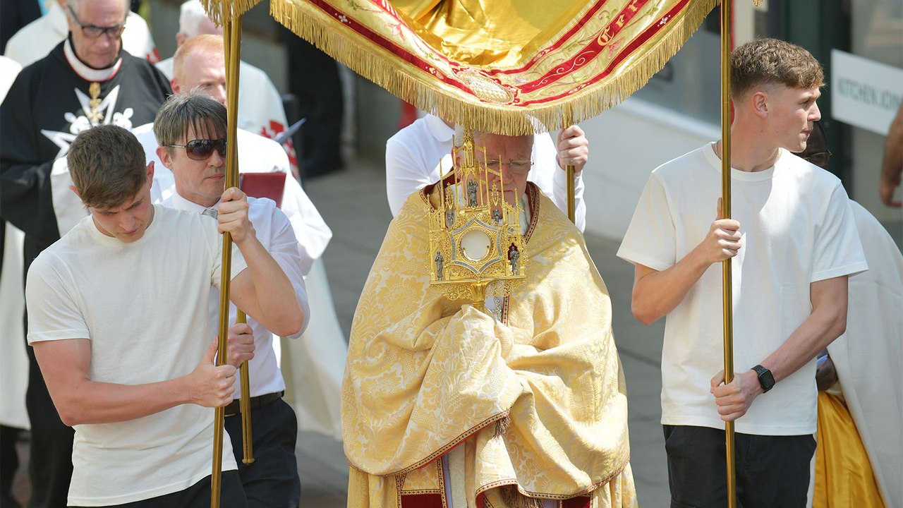 Corpus Christi Procession Falkirk