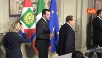 E' morto Silvio Berlusconi, eccolo nel 2018 tiene il conto al Quirinale durante discorso di Salvini