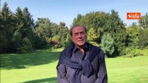 Berlusconi ringrazia per auguri di compleanno nel 2018 e nel video spunta anche il cane