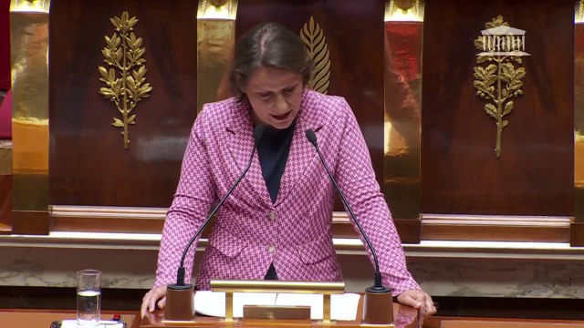 Motion de censure: Valérie Rabault, députée PS, accuse Élisabeth Borne de jeter le discrédit sur l'Assemblée nationale