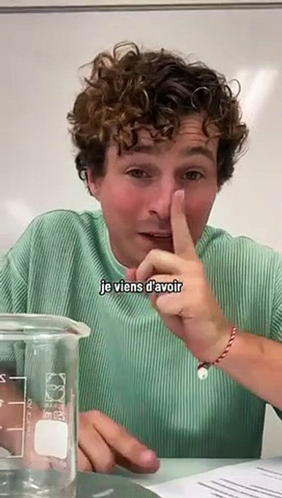 « A tous les gens intelligents » c’est une vanne, personne n’est idiot