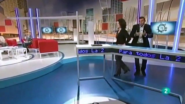 Consejos para hablar en público sin miedo. Conectar con el público. Mirar al público, no al papel