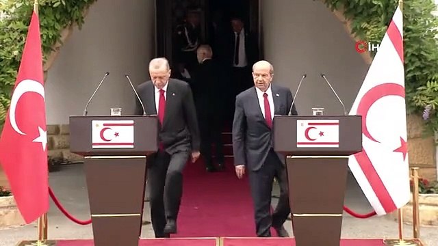 Cumhurbaşkanı Recep Tayyip Erdoğan, KKTC Cumhurbaşkanı Ersin Tatar ile düzenlediği ortak basın toplantısında Kıbrıs Türkü asla azınlık olmamıştır,...
