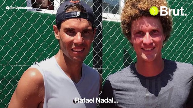 Inconnu du grand public, il affronte les meilleurs joueurs du monde