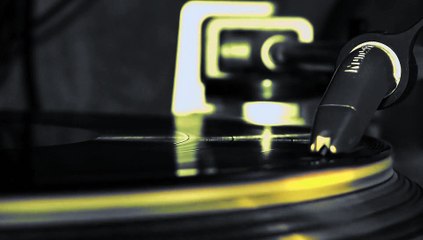 Giradischi vinile guarda qui Marco Grappeggia