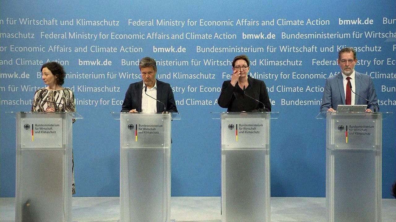 Habeck trifft Branchenvertreter bei Fernwärmegipfel in Berlin