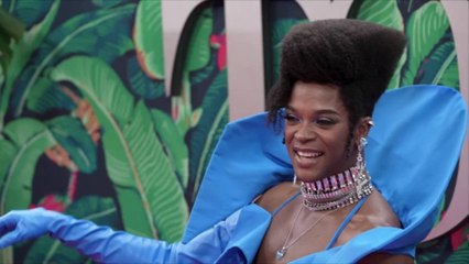 Historic Night at the Tonys: First Nonbinary Winners Celebrate Breakthrough 🎉