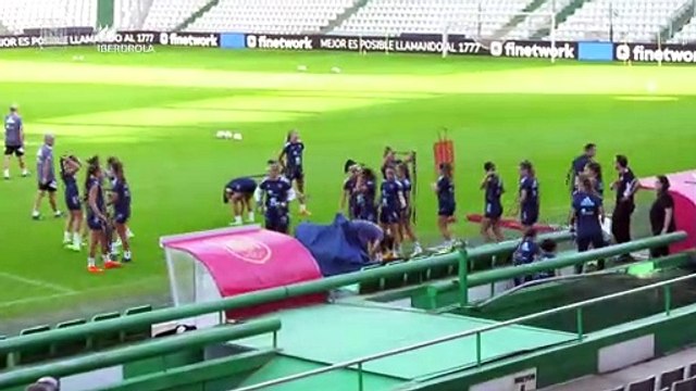 Aitana Bonmatí, Ona Batlle y Mariona Caldentey regresan a la selección