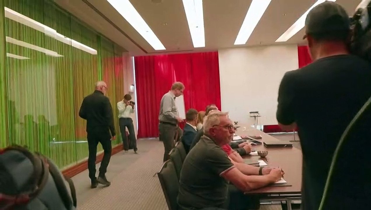 Deutsche Bahn und EVG setzen Tarifverhandlungen fort