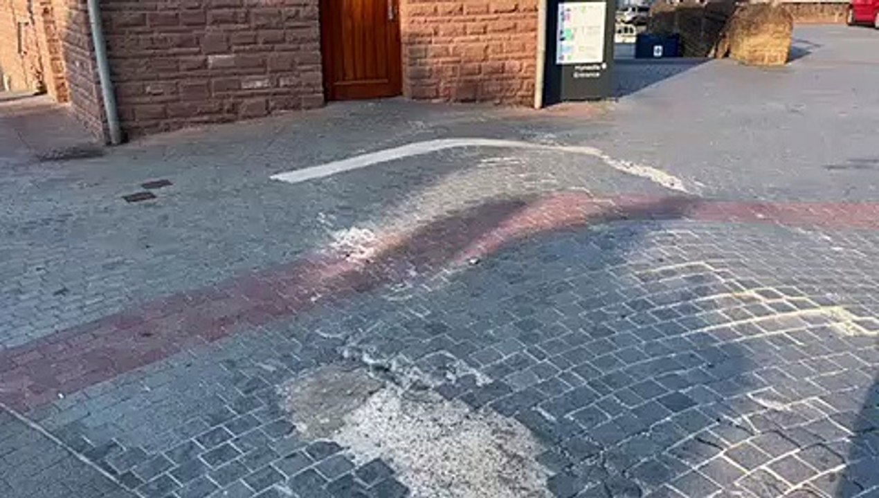 Bump in road, Abergavenny