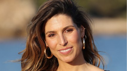 GALA VIDÉO – Laury Thilleman dézingue France Télévisions : “Il fallait que je sois en robe sexy…”