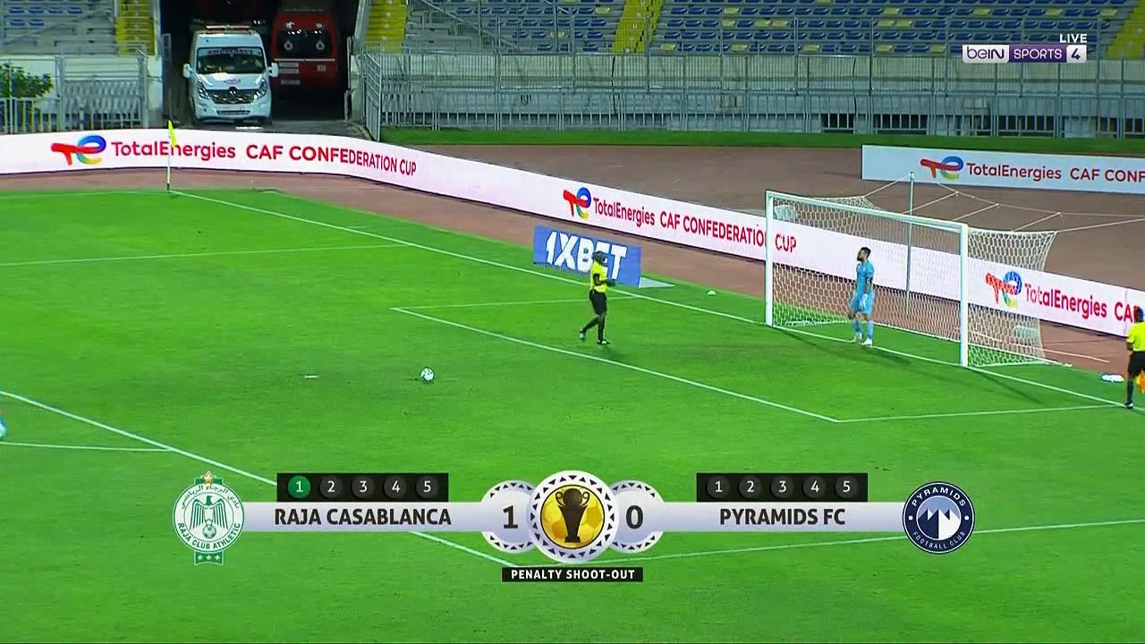 ملخص وركلات ترجيح مباراة بيراميدز والرجاء في كا...