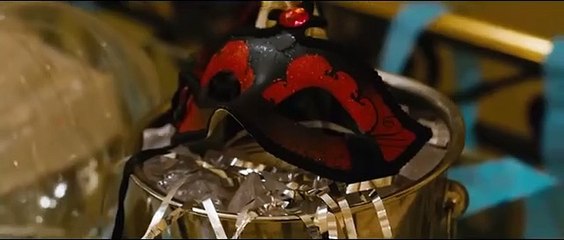 Ella Baila Sola - Peso Pluma_ Eslabón Armado (Video Oficial)(360P)