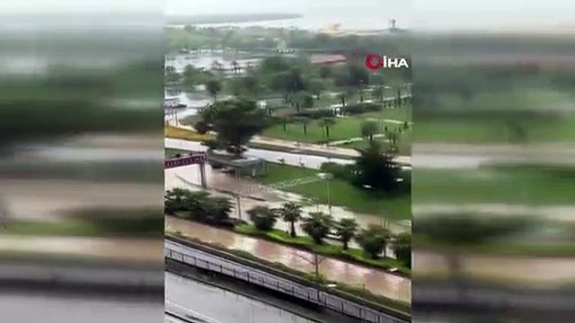 Samsun'u bir haftada 2. kez sel vurdu! Araçlar suya gömüldü, evleri su bastı
