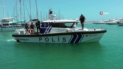 Denizden çıkarılan bebek arabaları 'pes' dedirtti