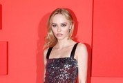 Lily-Rose Depp fait des révélations sur ses parents, Johnny Depp et Vanessa Paradis… « Ce n’était pas toujours normal »