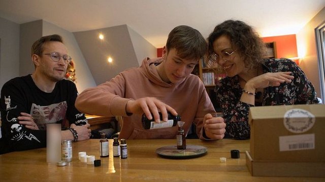 Enquête de santé - Aromathérapie, des huiles vraiment essentielles ?