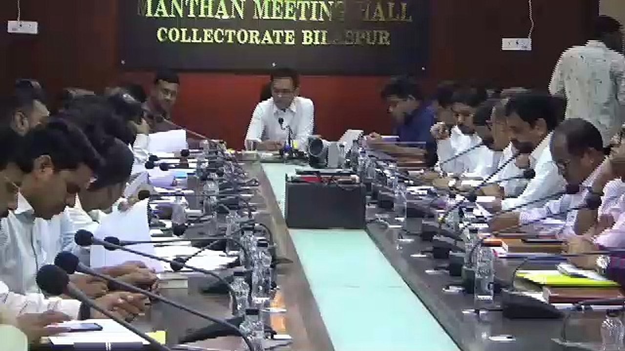 खाद-बीज उठाने में किसानों को दिक्कत नहीं होने चाहिए