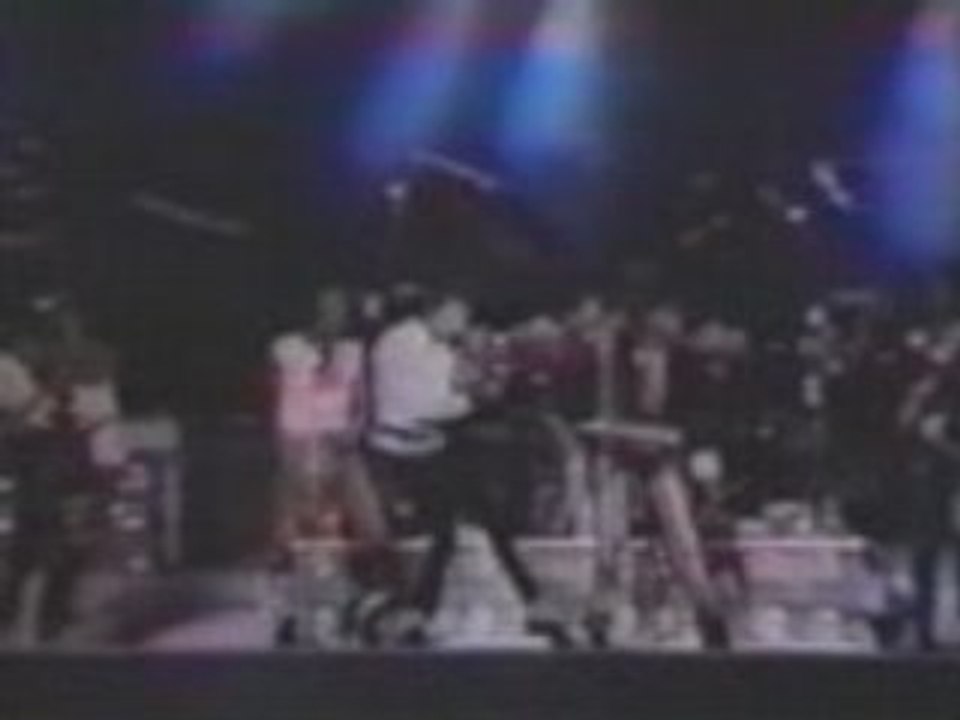 1984 the jacksons - human nature (victory tour chicago)