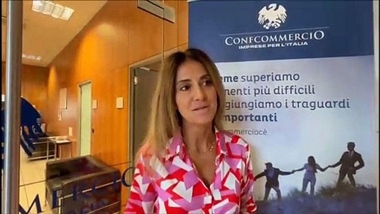 "La cena sulla Terrazza Mascagni" (Video Novi)