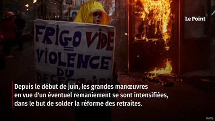 Remaniement : « Le président a toutes les cartes en main, mais son jeu est pourri »