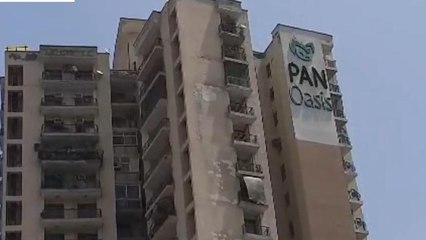 गौतमबुद्ध नगर: बिल्डरों पर प्राधिकरण ने शुरू किया एक्शन, टावर हुआ सील