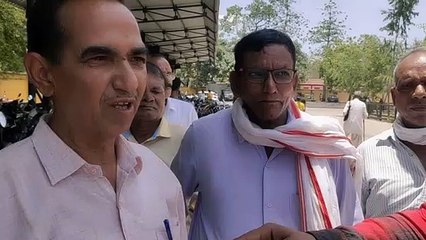 सुविधाएं देने की जगह कॉलोनाइजर बेच रहा बंधक प्लॉट