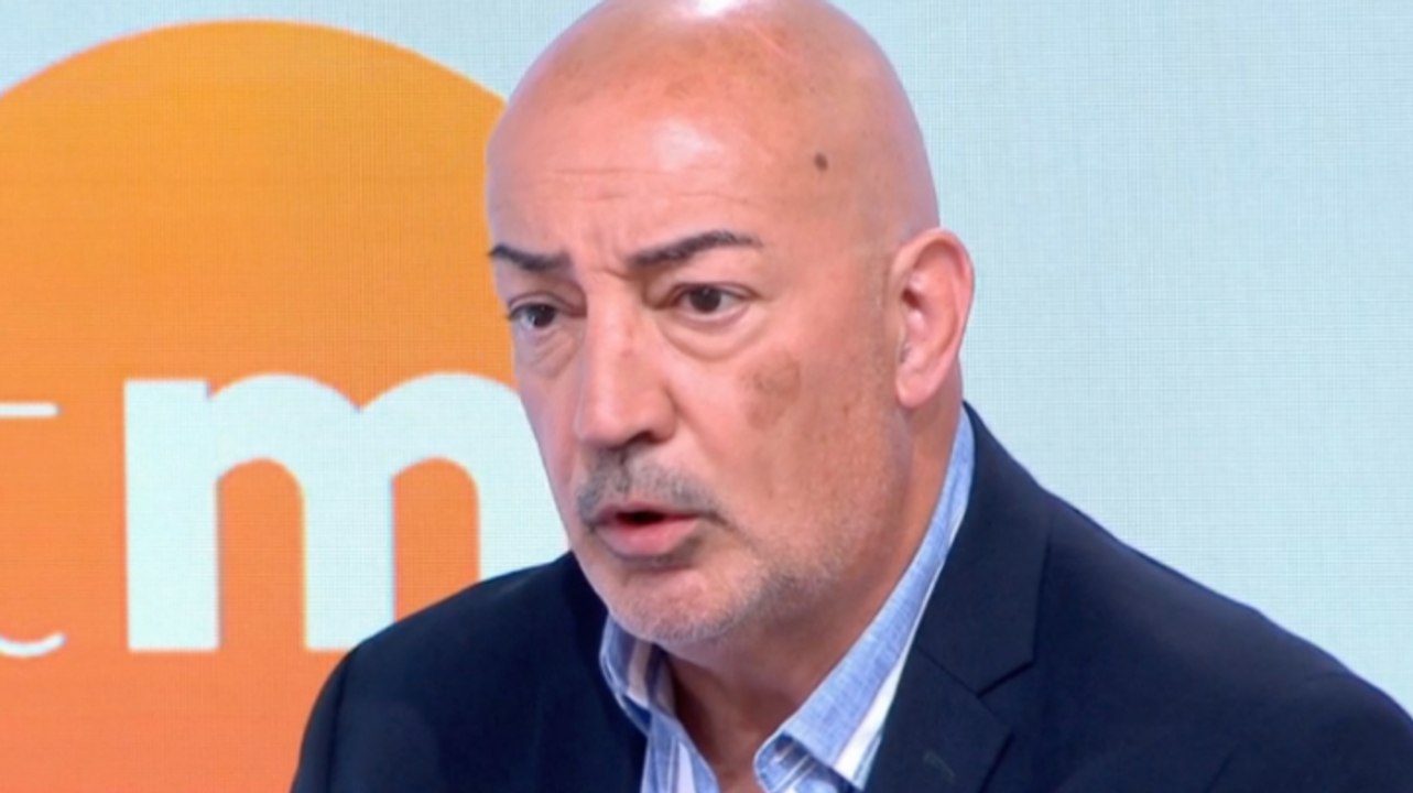 “Je n’aurais pas eu des mots gentils” : le garde du corps de Johnny Hallyday révèle pourquoi il a gardé le silence pendant 5 ans dans Télématin