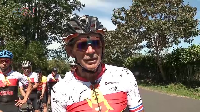 mqn-Don Jovel es el padre postizo de decenas de ciclistas de todo el país-140623