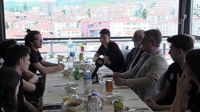 TSSF Başkanı Aydın, Çorum'da Paletli Yüzme Milli Takımı ile bir araya geldi