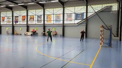 Stéph L  au jeu de la barre video 1