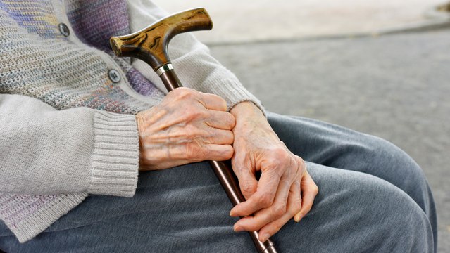 C7-agresiones-adultos-mayores-130623