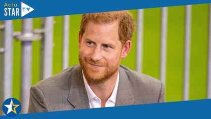 Prince Harry réapparaît sans Meghan : en solo mais très décontracté après son retour de Londres