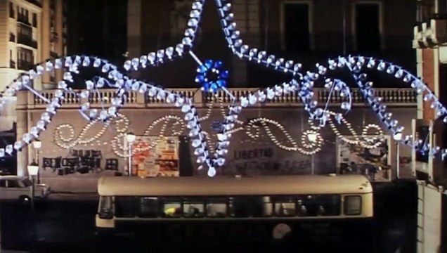 En chair et en os Bande-annonce (EN)