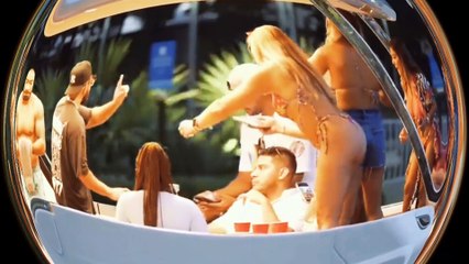ONLY IN MIAMI! RIVER VIBES_ Miami Boat Life _ Boat Zone Coll