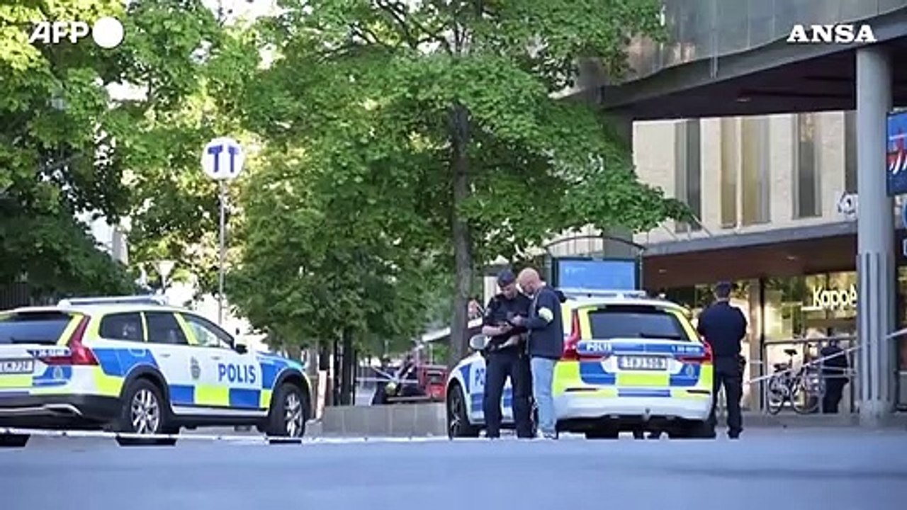 Svezia, sparatoria a Stoccolma: un morto e tre feriti