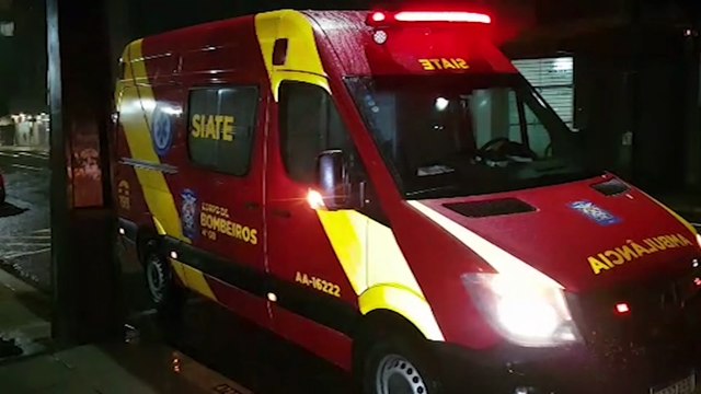 Idosa fica ferida ao sofrer queda em residência no Parque São Paulo