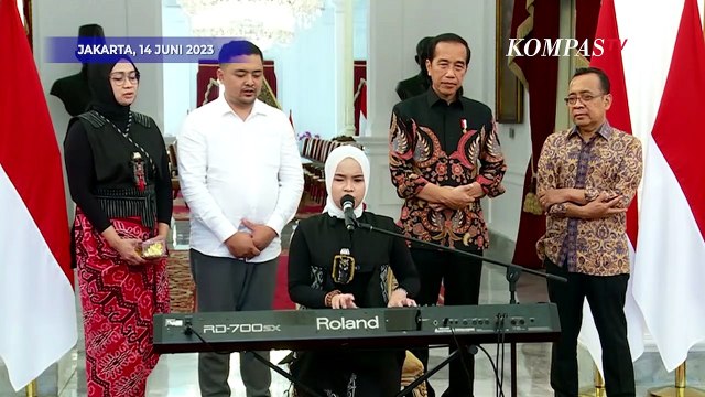 Kunjungi Istana, Putri Ariani Nyanyi Lagu 'Loneliness' di Hadapan Jokowi